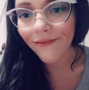 Meet your Posher, Hailey